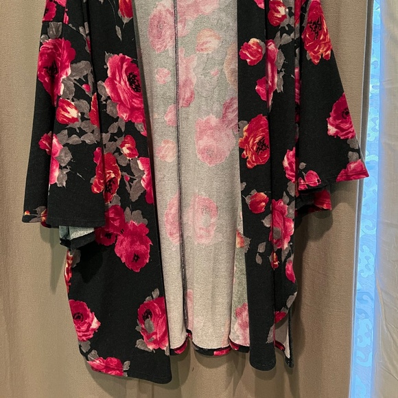 Floral Cardigan - Picture 2 of 2